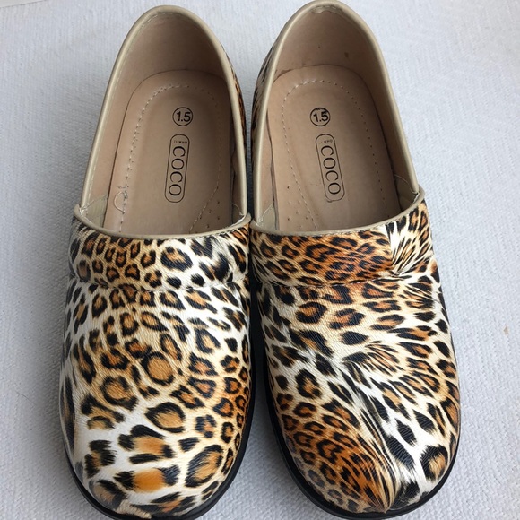 COCO JUMBO GIRLS CLOG Cheetah Leopard Size 1.5 NEW - Picture 4 of 8